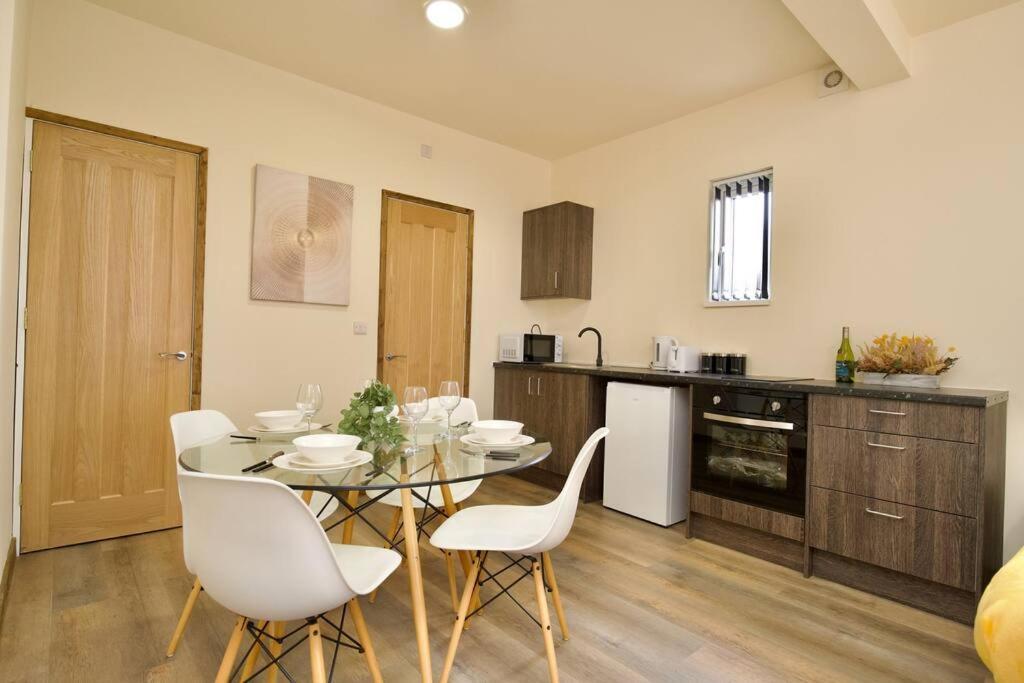 Matlock Studio 2 - Coventry Exteriér fotografie